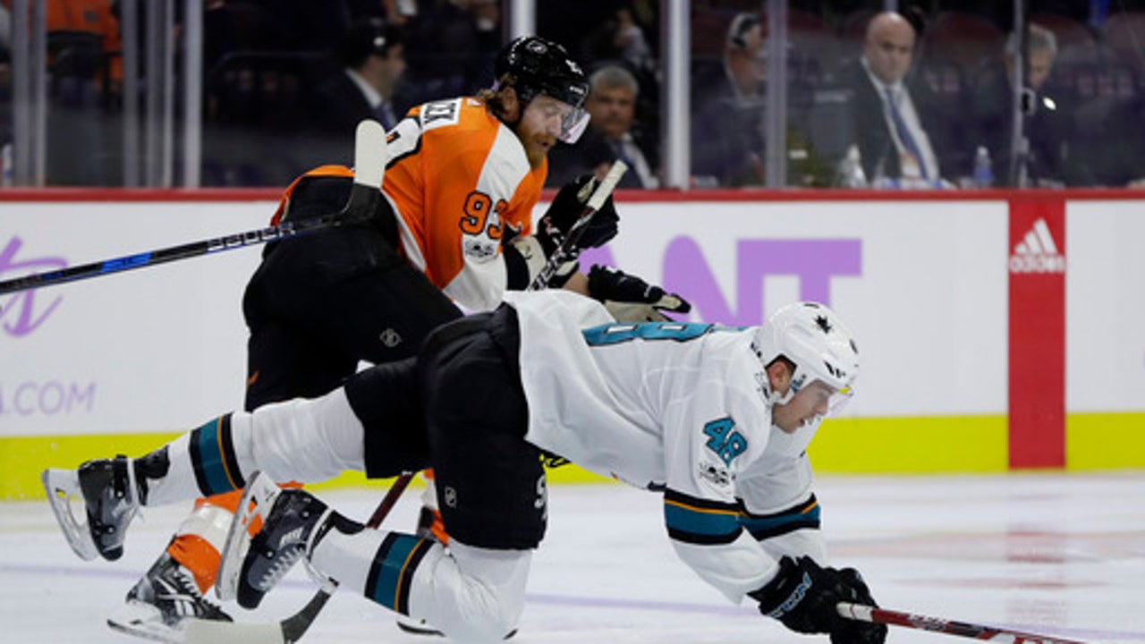 Booed off the ice: Sharks send Flyers to 9th straight loss (Nov 28, 2017)